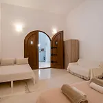 Maggano Paros 2 Apartament Angairiá