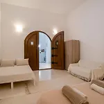 Maggano Paros 2 *
